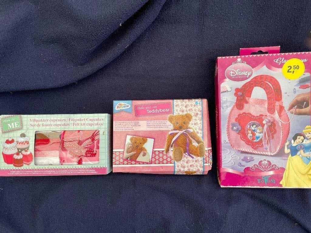 Knutselpakketjes,vilt,teddybeer,tasje enz., Hobby en Vrije tijd, Ophalen, Nieuw, Overige typen