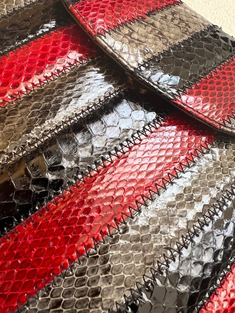 Prachtige vintage tas slangeleer patchwork Hispania Ubrique, Sieraden, Tassen en Uiterlijk, Tassen | Damestassen, Ophalen, Zo goed als nieuw