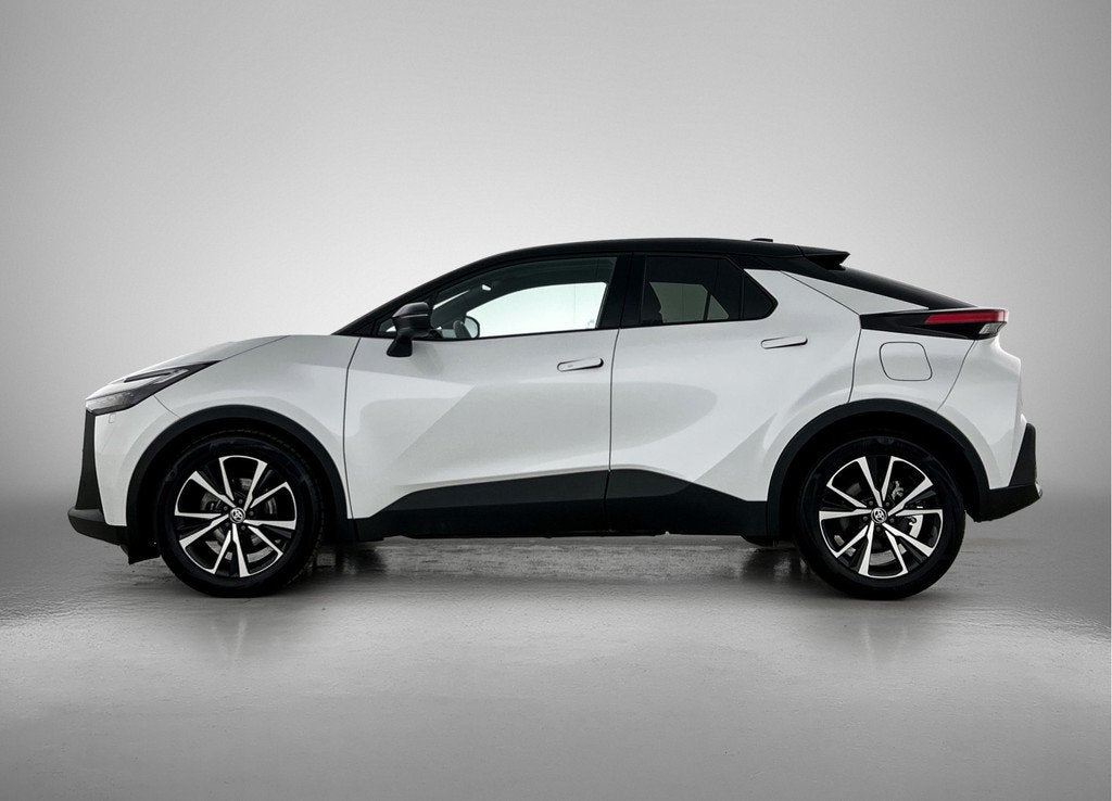 Toyota C-HR 1.8 Hybrid 140 First Edition | BTW Voertuig | St, 12 maanden, Stof, 4 cilinders, Bedrijf