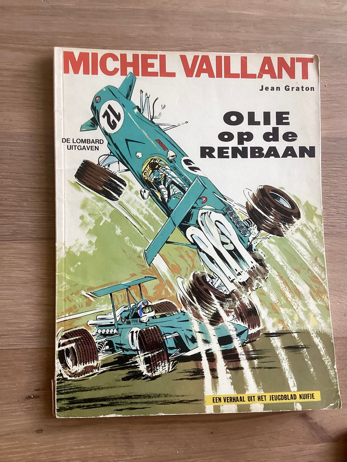 STRIP - Michel Vaillant - «Olie op de Renbaan & Nachtmerrie», Eén stripboek, Ophalen of Verzenden, Gelezen