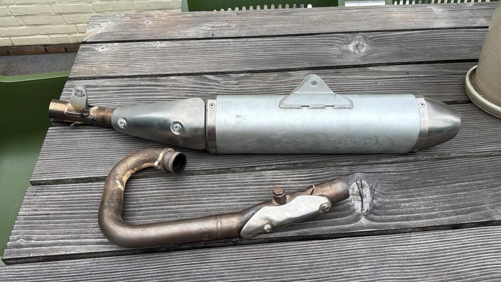 Husqvarna TE310 TE250 uitlaat compleet TC310 TC250 TXC310, Ophalen, Gebruikt