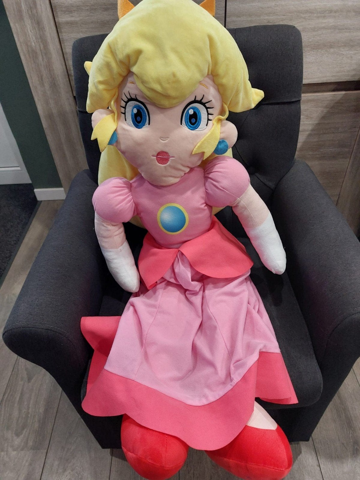 Super Mario Bros Knuffel Prinses Peach XXL 100 cm, 1 speler, Zo goed als nieuw, Vanaf 3 jaar, Ophalen