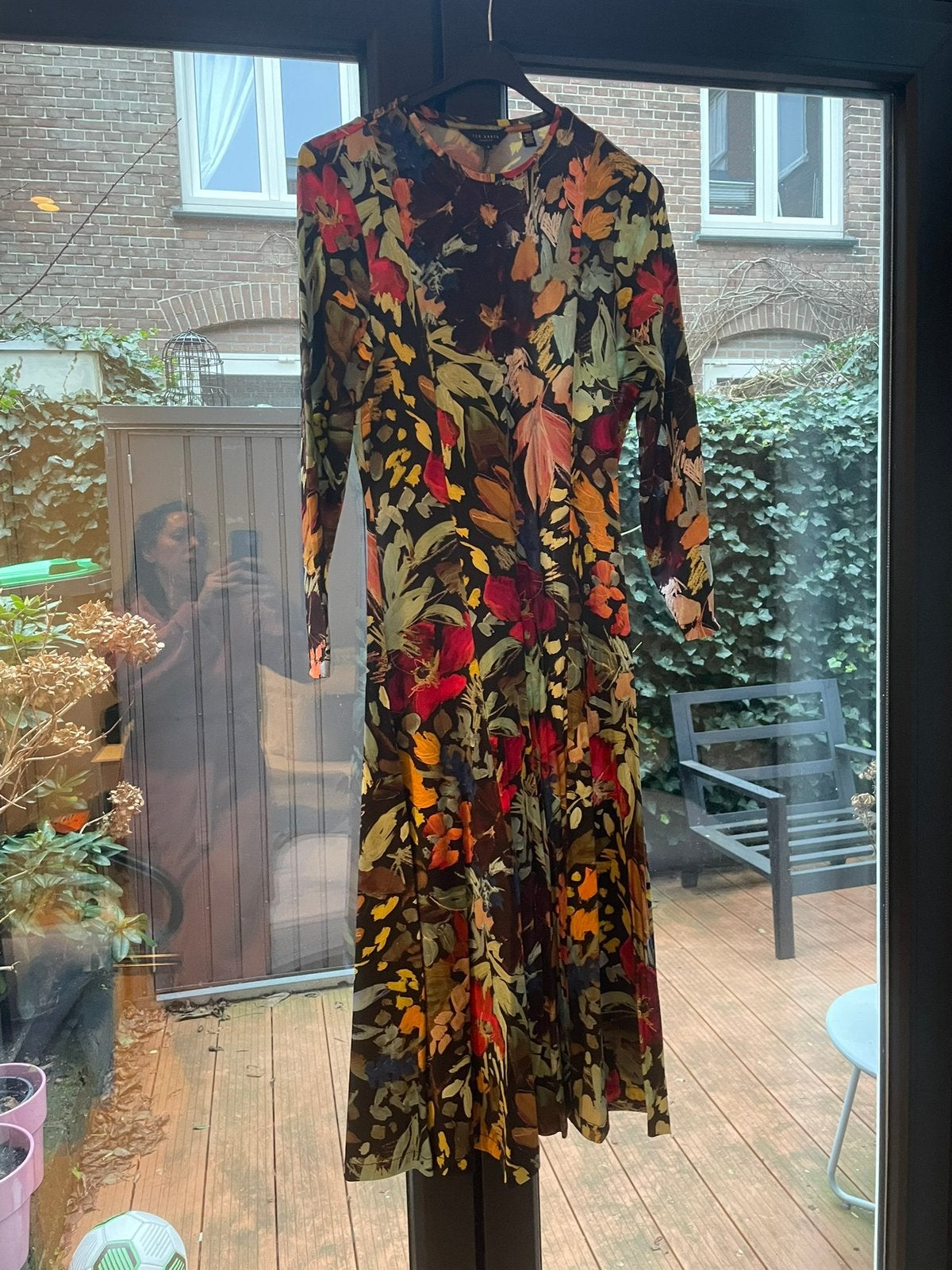 Ted Baker maat 3, Ophalen of Verzenden, Zo goed als nieuw, Overige kleuren, Onder de knie