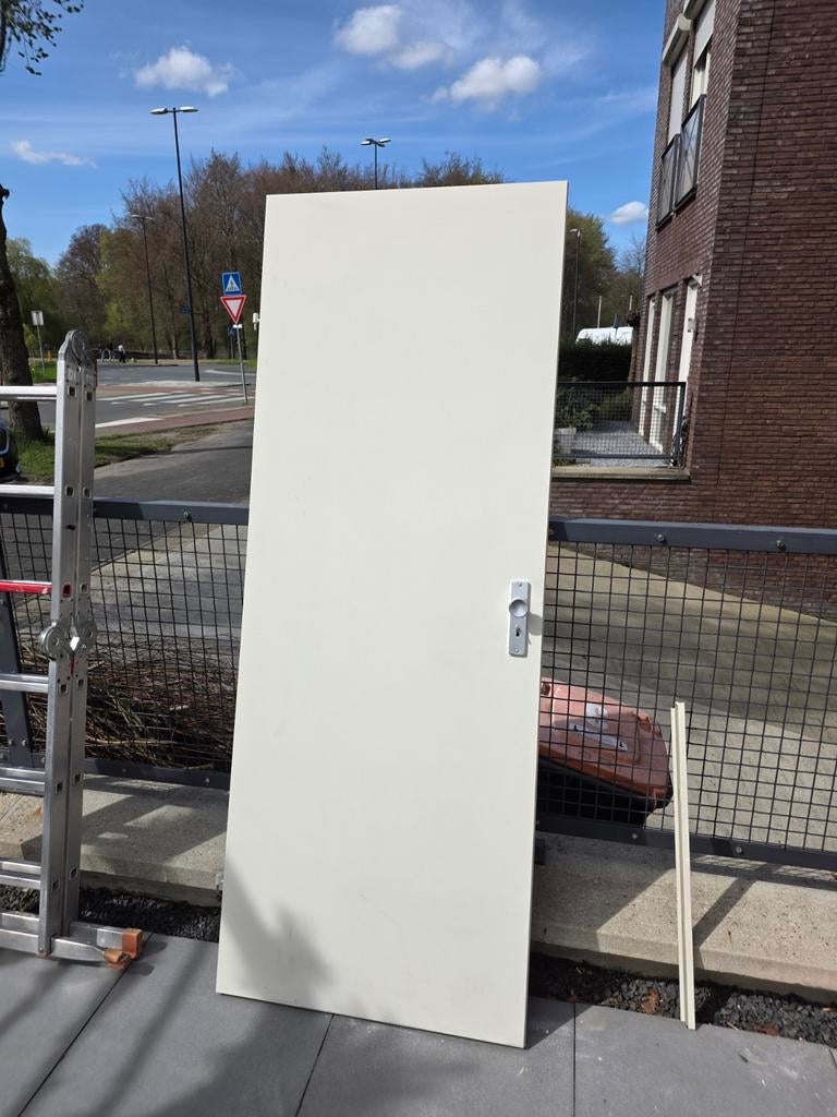 Meterkast deur gratis ophaleb, Doe-het-zelf en Verbouw, 80 tot 100 cm, Binnendeur, Ophalen of Verzenden, Zo goed als nieuw