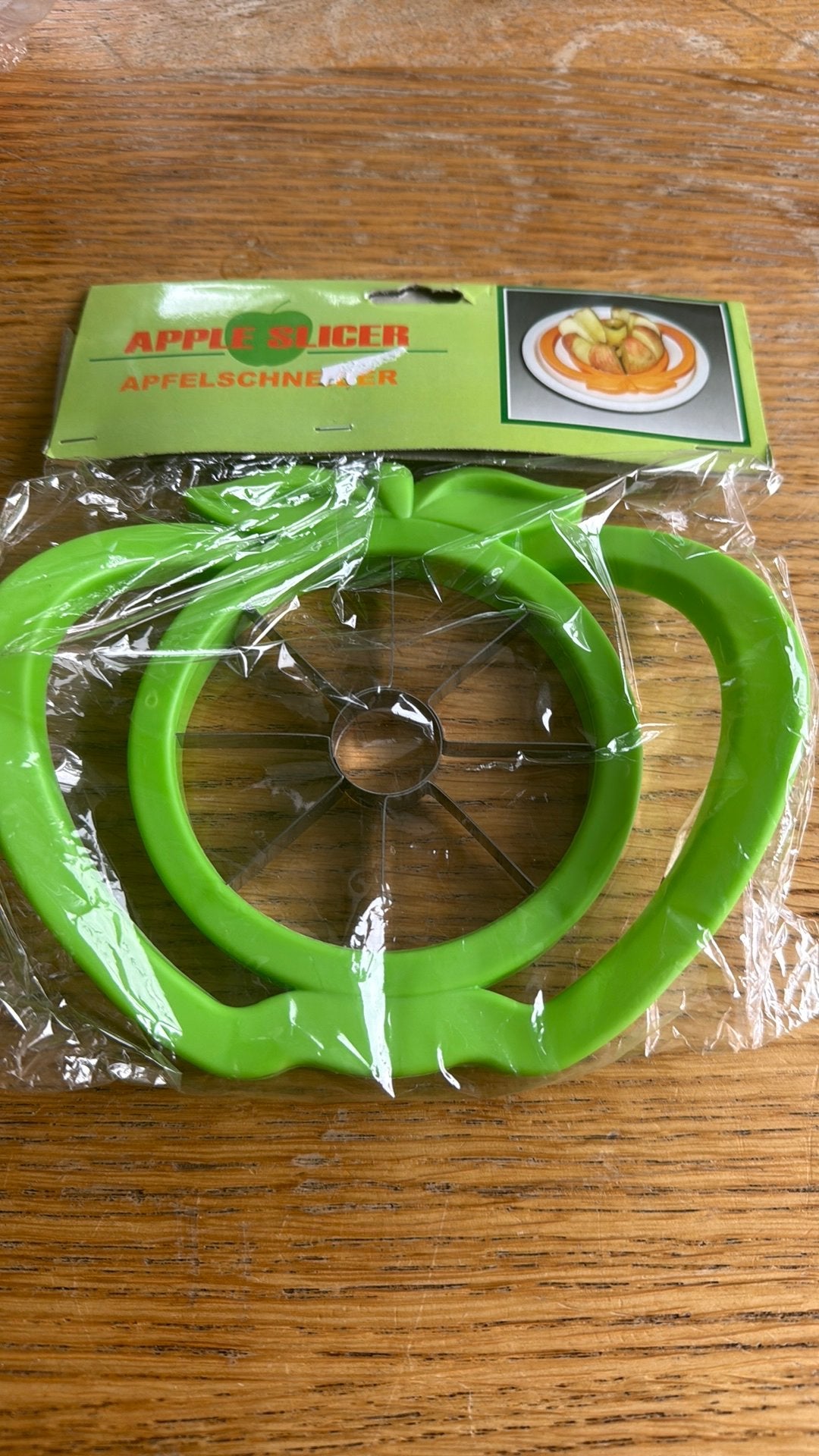 Groene appelsnijder - Handige keukenhulp, Kunststof, Nieuw, Ophalen of Verzenden, Groen