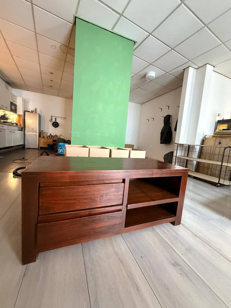 Donkerhouten TV-meubel / Salontafel met lades, Ophalen, 50 tot 100 cm, Zo goed als nieuw, Minder dan 100 cm