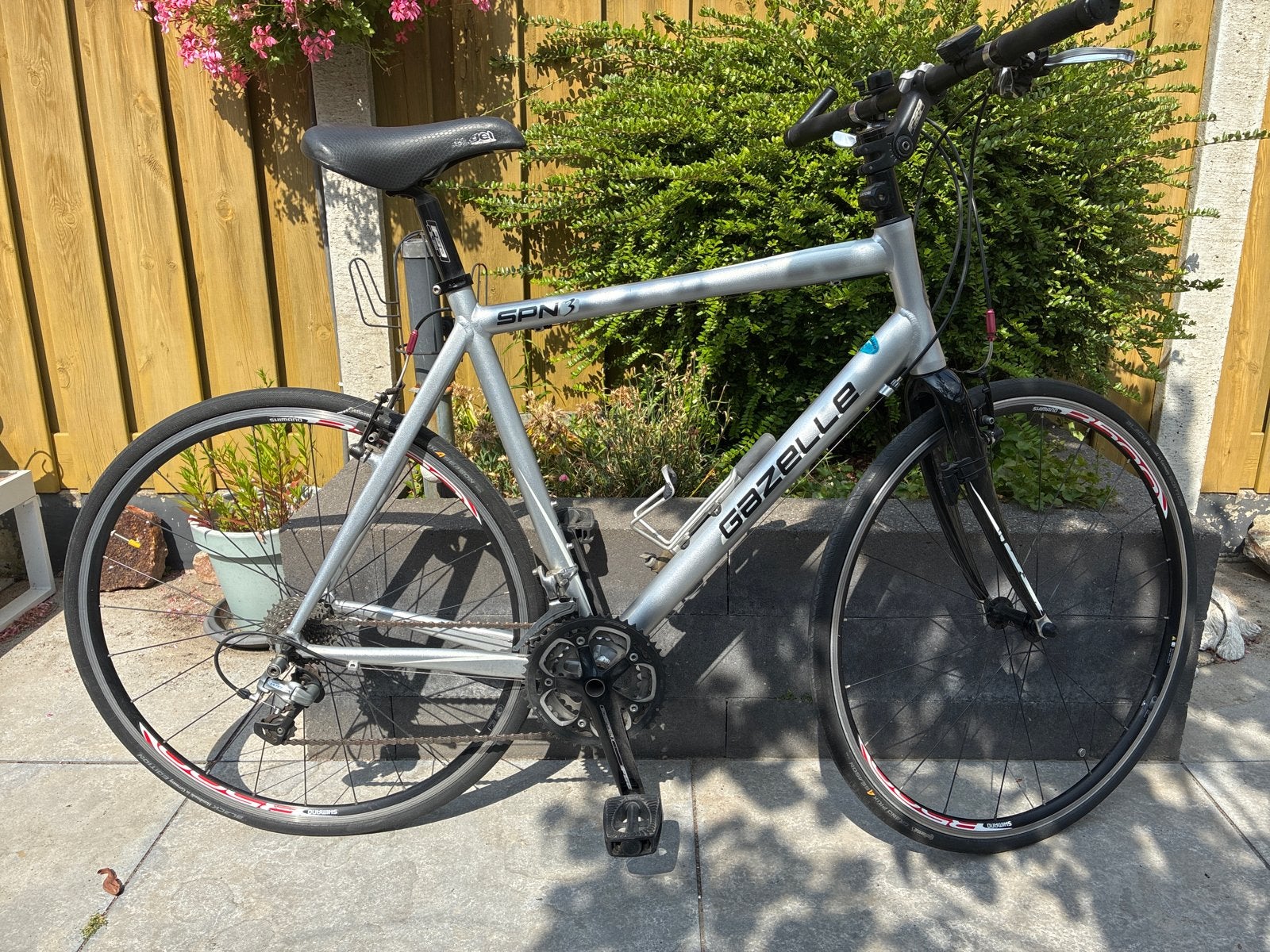 Gazelle SPN 3 Hybride Fiets - Grijs, 30 versnellingen, H57, Ophalen, 28 inch, Gebruikt, Velgrem