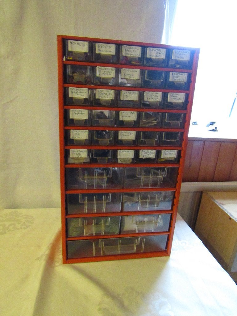 Opbergkast met diverse modelspooronderdelen, Gebruikt, Gelijkstroom of Wisselstroom, Overige typen, Ophalen