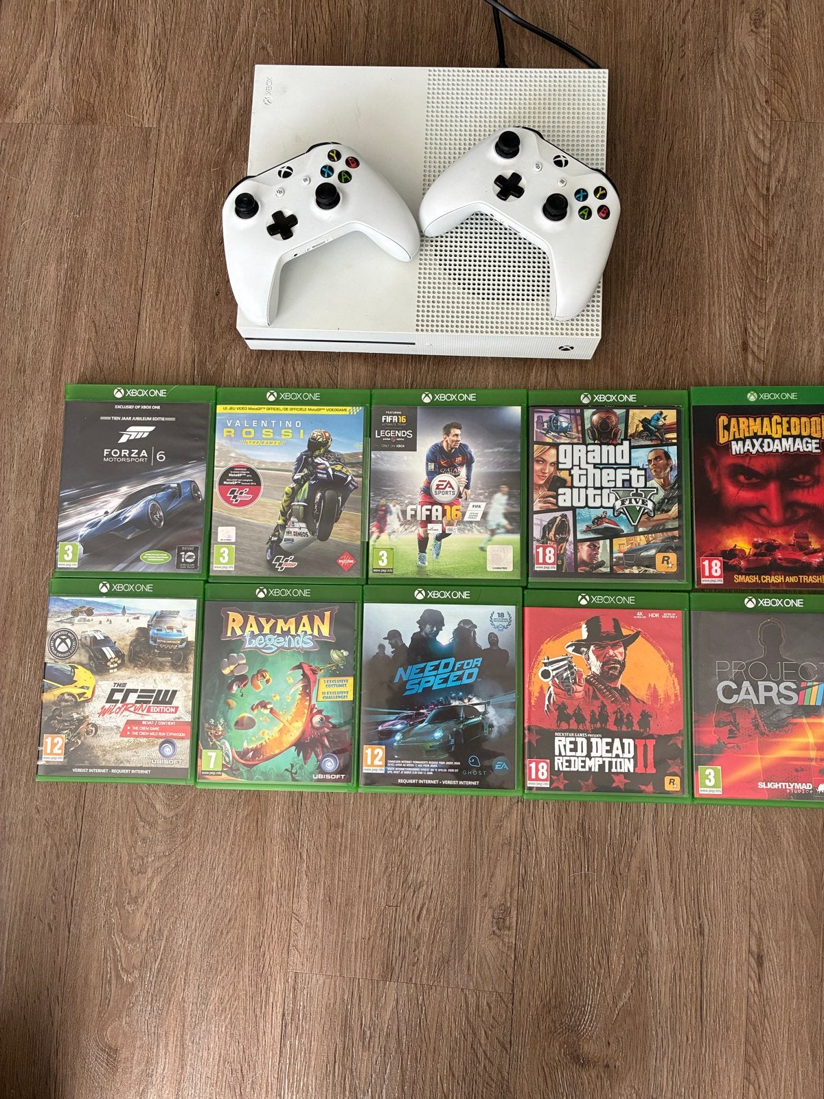 Xbox One S met 2 controllers en 10 games, Spelcomputers en Games, Spelcomputers | Xbox One, Met 2 controllers, Xbox One S, Ophalen of Verzenden