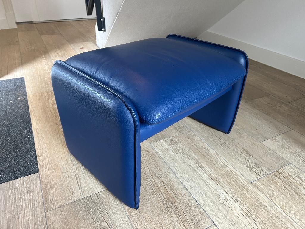 Leolux Bora Bora Hocker / Poef, Ophalen, 50 tot 75 cm, Leer, Zo goed als nieuw