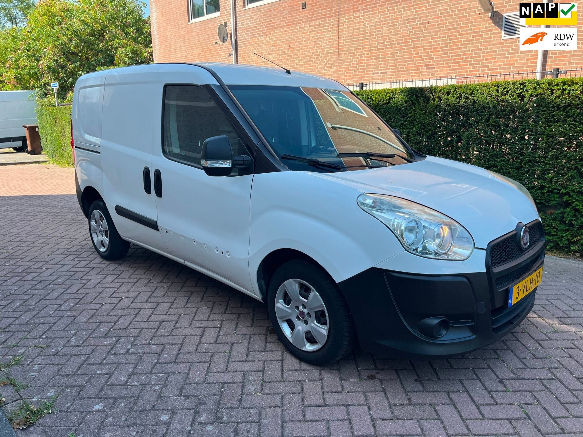 Fiat Doblò Cargo 1.3 MultiJet, Euro 5, Stof, Gebruikt, 4 cilinders