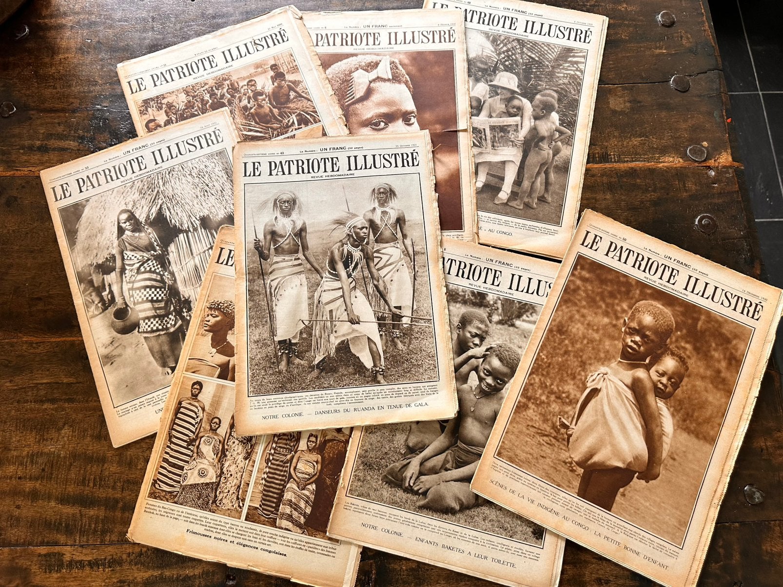 8 editions  “Le Patriote Illustré  ” au Congo 1930  (Frans), Ophalen of Verzenden