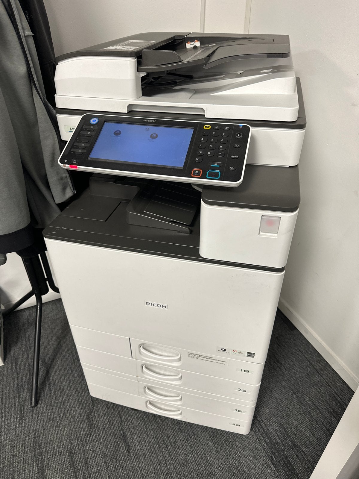 Ricoh MP3003 met storing, Computers en Software, Printers, All-in-one, Kleur printen, Ophalen of Verzenden, Niet werkend