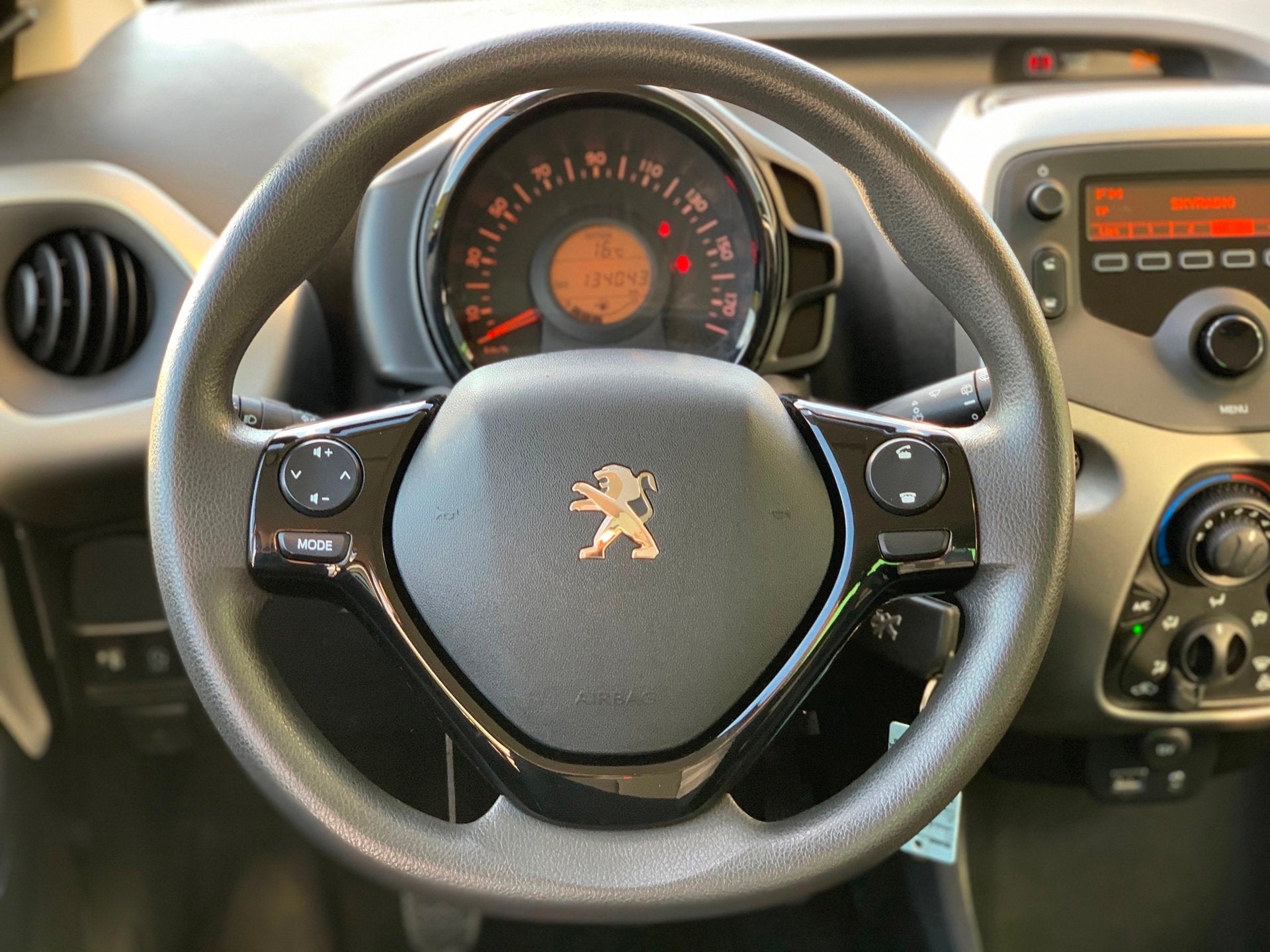 Peugeot 108 1.0 e-VTi Active|2e Eigenaar|Airco|Nieuw APK|5-D, Auto's, Peugeot, Voorwielaandrijving, Euro 5, Gebruikt, 4 stoelen