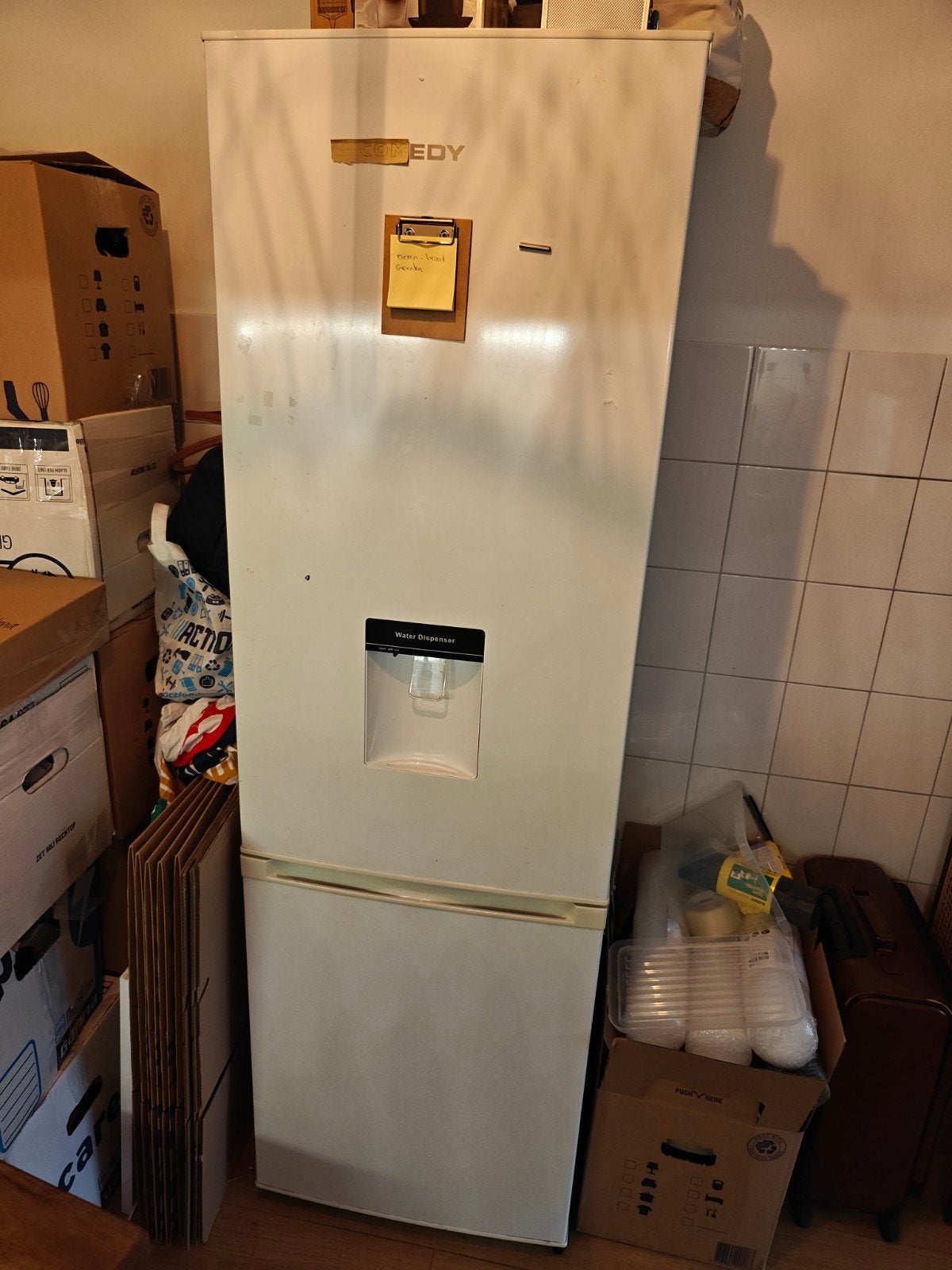 EDY Koelkast met vriesvak en waterdispenser, Gebruikt, 200 liter of meer, 60 cm of meer, Met aparte vriezer