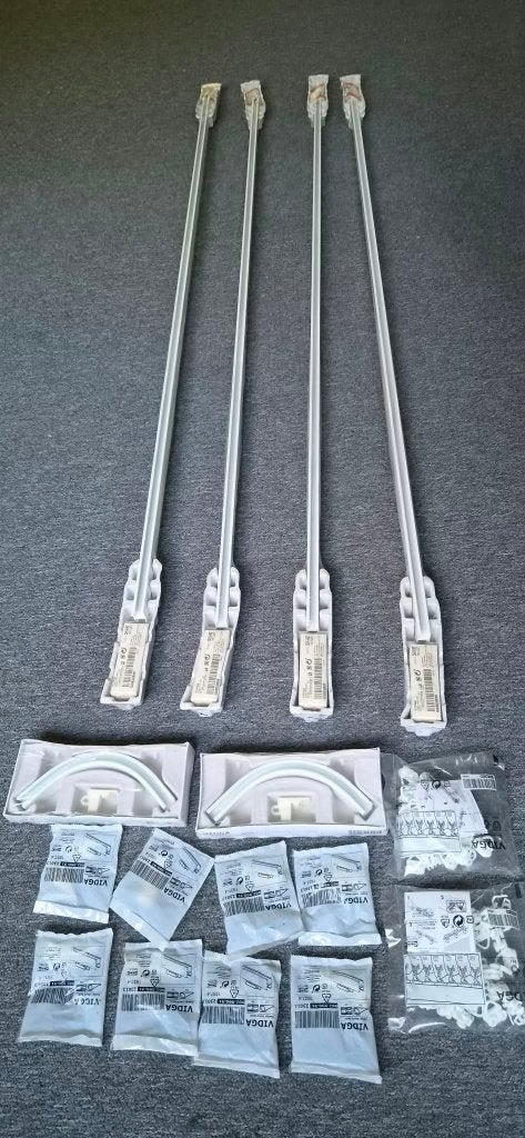 IKEA VIDGA gordijnrails, 2 bochten, 8 bevestiging, 3 runners, Huis en Inrichting, Ophalen, Wit, Nieuw, IKEA