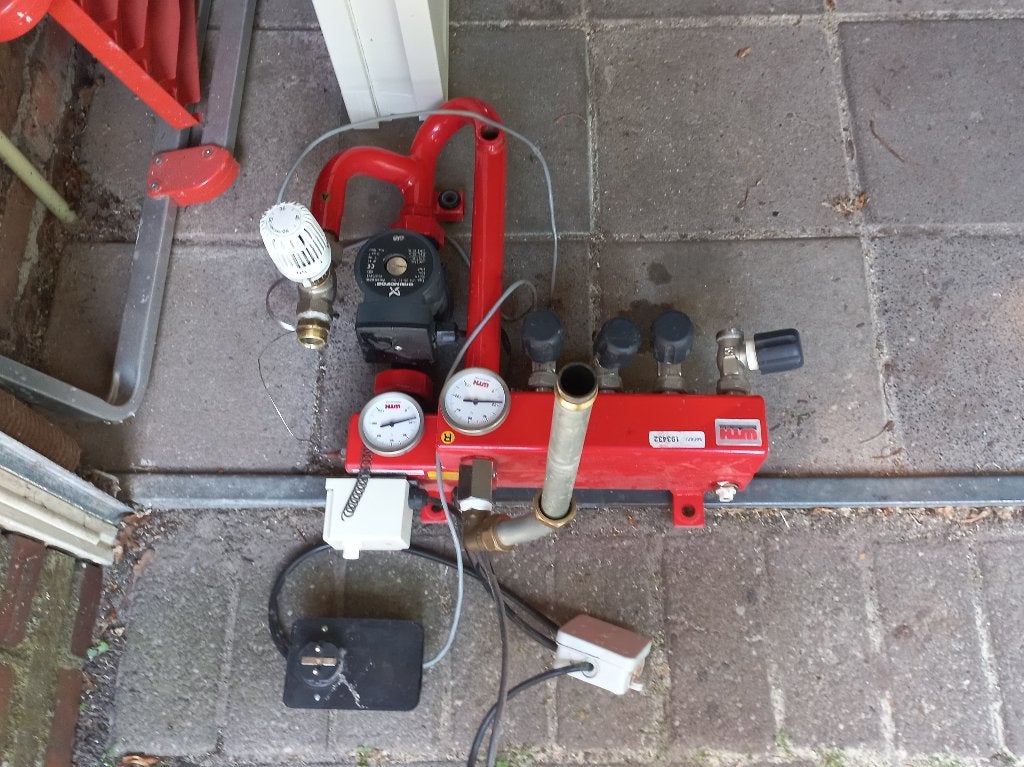WTH vloerverwarmingsunit RUH-N, Gebruikt, Minder dan 30 cm, Overige typen, Minder dan 60 cm