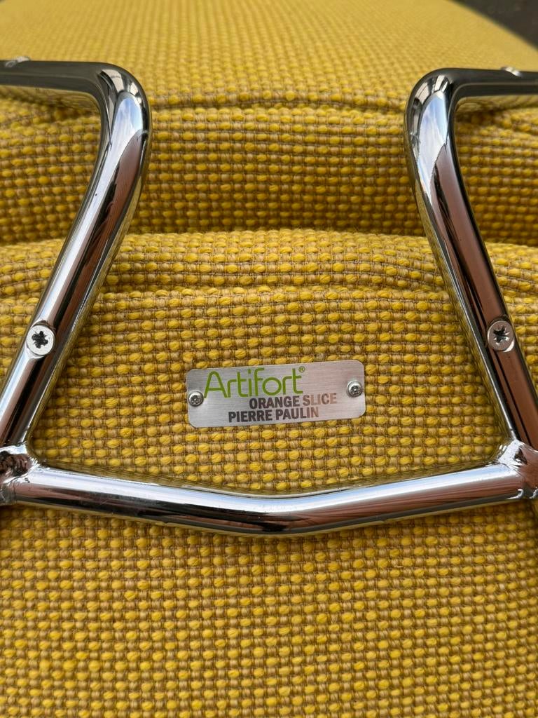 Artifort Orange Slice fauteuil F437 in nieuwstaat, Ophalen, Luxe design, 75 tot 100 cm, Zo goed als nieuw