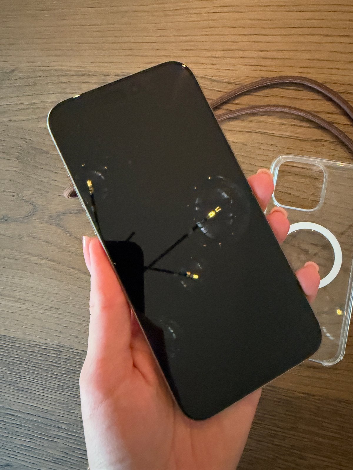 Foto 3 van iPhone 15 Pro Max Titanium - Zo goed als nieuw