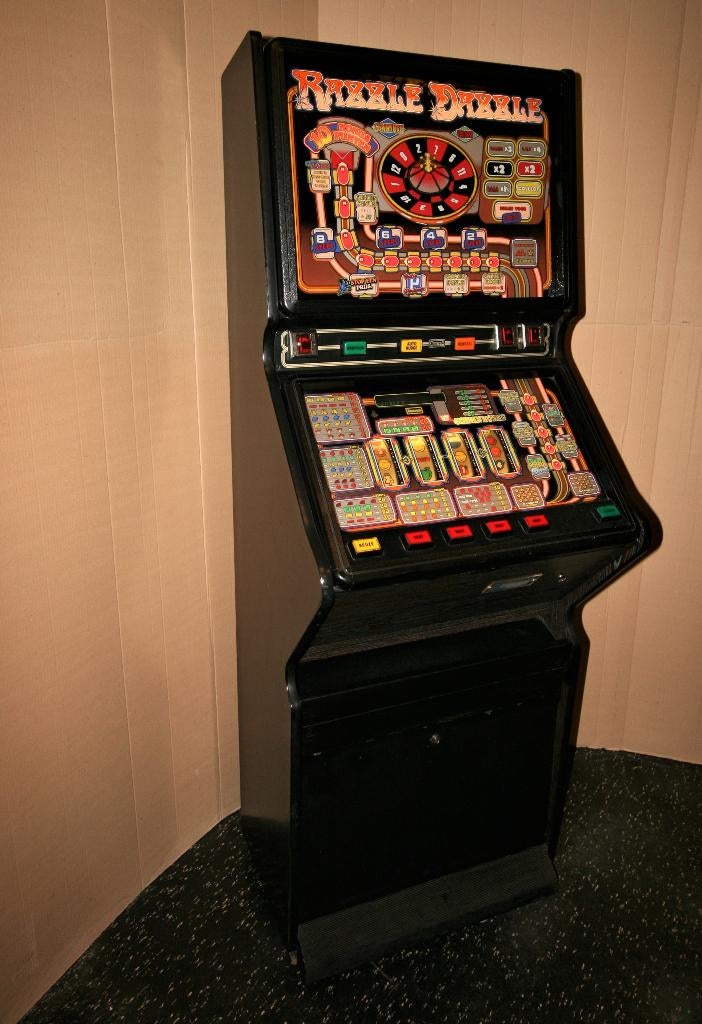 Barcrest Razzle Dazzle fruitautomaat/gokkkast, Gulden, Ophalen, Gebruikt, Met sleutels