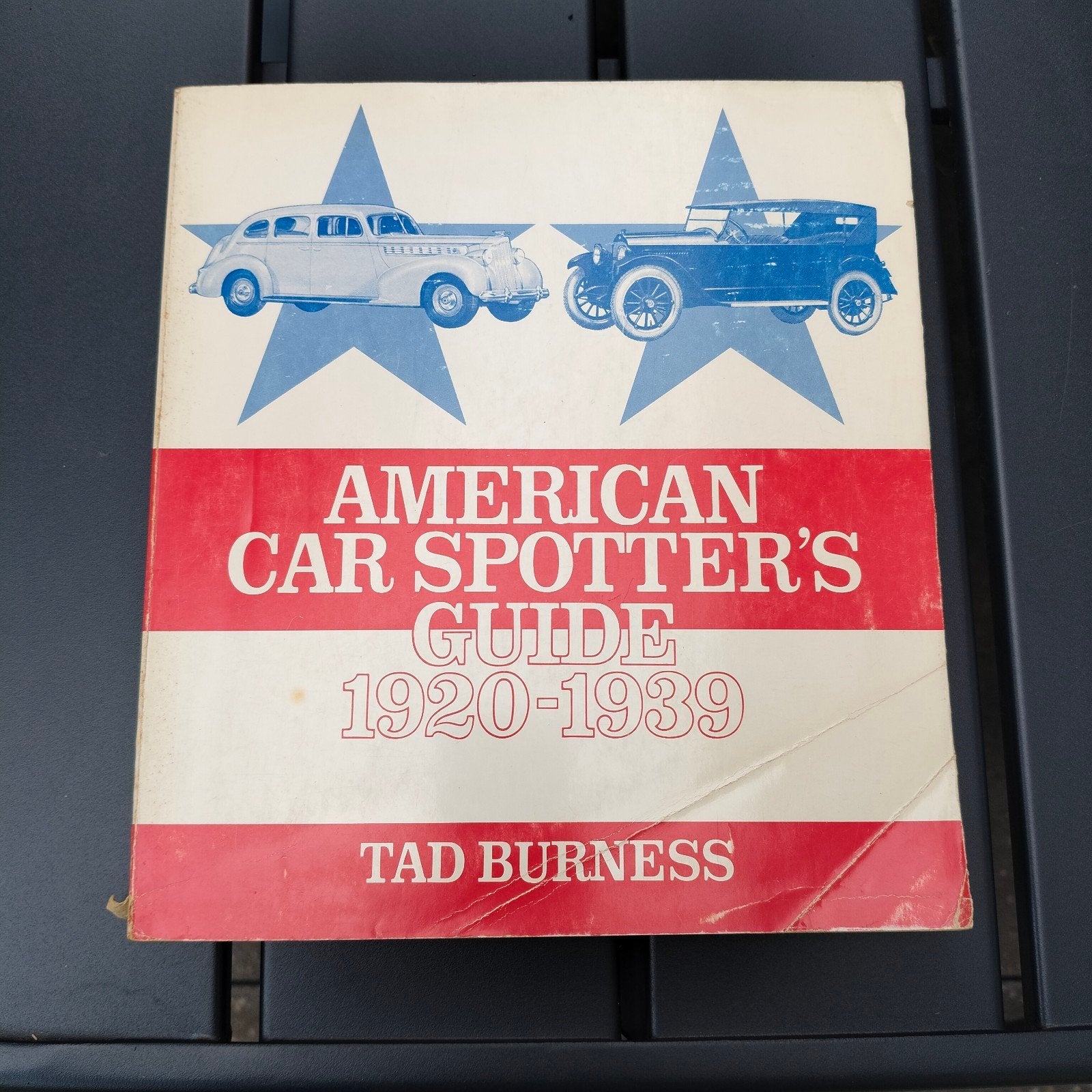 American Car Spotter's Guide 1920-1939 - Tad Burness, Boeken, Ophalen of Verzenden, Gelezen, Algemeen, Tad Burness