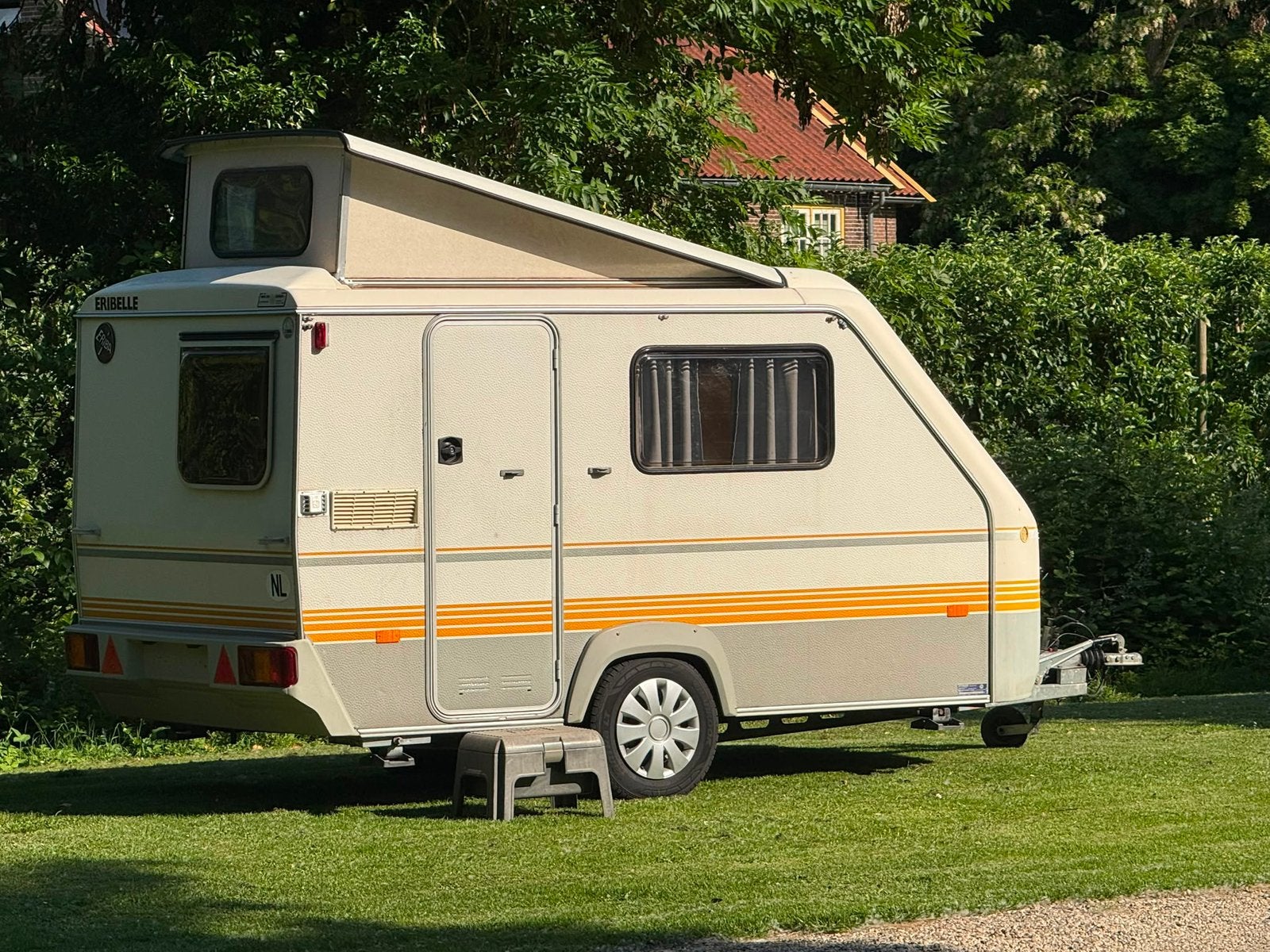 Caravan Eriba Eribelle hefdak caravan ( max. 630kg), Caravans en Kamperen, Caravans, Standaardzit, Koelkast, Tot en met 2, Particulier