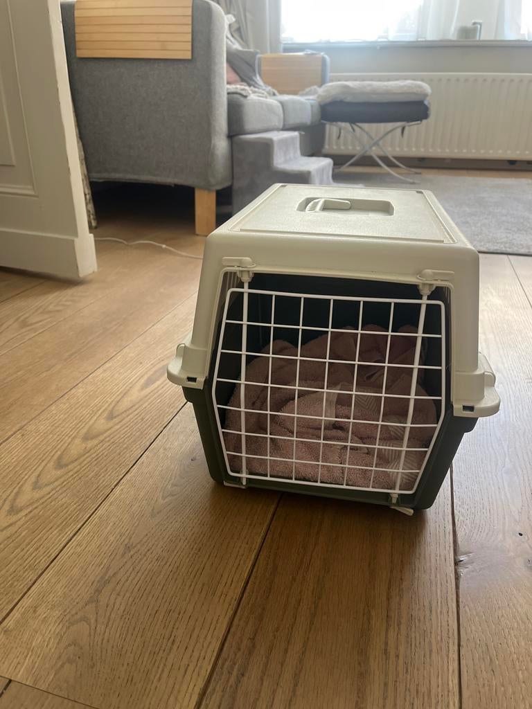 Kleine kennel voor kat/kleine hond, Ophalen, Zo goed als nieuw