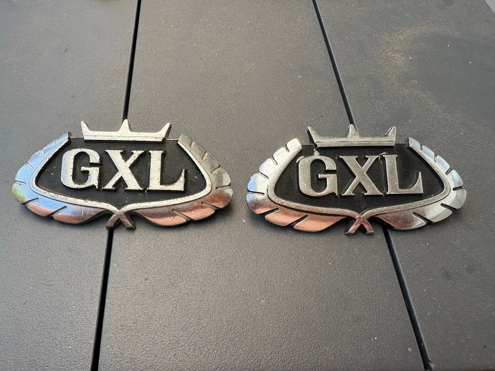 Ford GXL Emblemen - Set van 2, Ophalen of Verzenden, Gebruikt, Ford