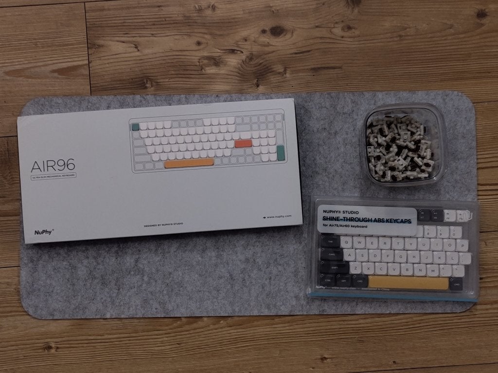 Mooie Nuphy Air 96 SET, NuPhy, Ophalen of Verzenden, Zo goed als nieuw, Draadloos