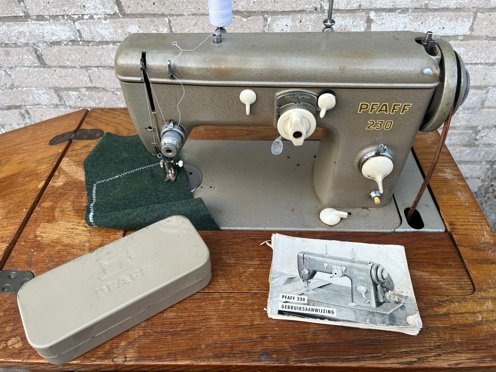 Pfaff 230 naarmachine in originele kast. Compleet, Ophalen, Pfaff, Nvt, Nvt