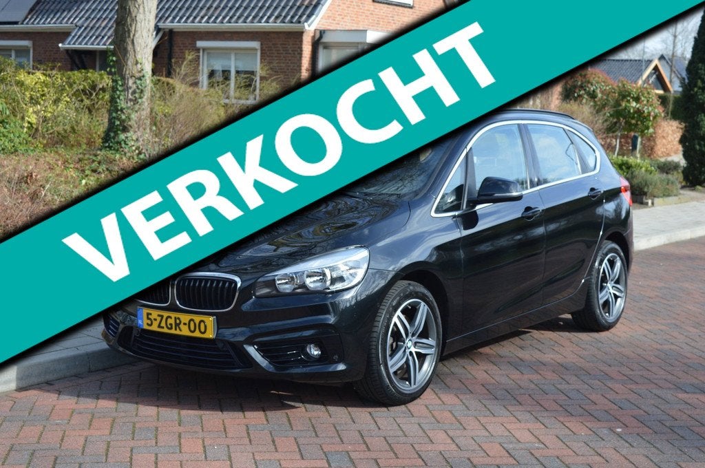 BMW 2-serie Active Tourer 218d Exe Org NL/NAP1ste-eigenaar/p, Stof, 4 cilinders, 150 pk, Zwart