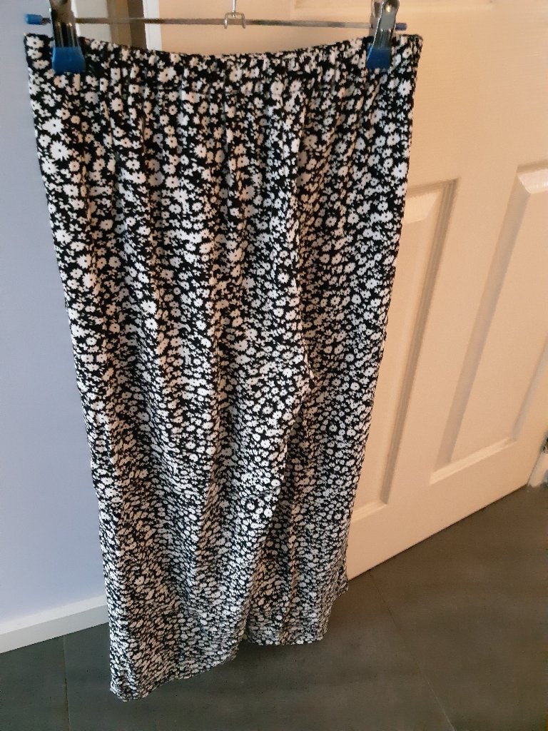 mooie zomer broek Costes!, Kleding | Dames, Ophalen, Wit, Zo goed als nieuw, Maat 34 (XS) of kleiner