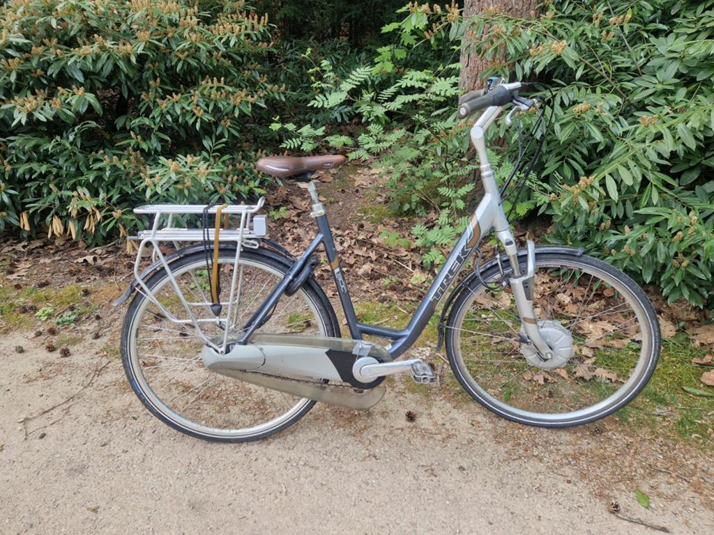 28" inch Damesfiets Trek E Bike zonder Accu en lader, Gebruikt, Versnellingen, 50 tot 53 cm, Trommelrem