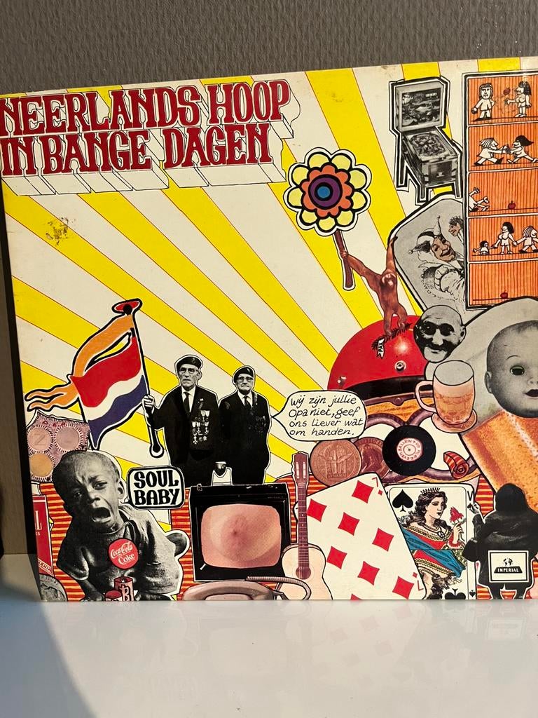 Neerlands Hoop in bange dagen, Ophalen of Verzenden, Zo goed als nieuw, Overige formaten, Levenslied of Smartlap
