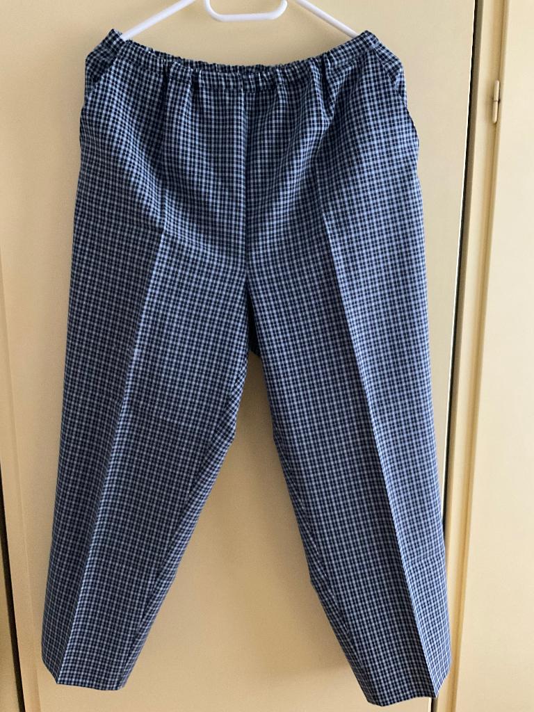 Pantalon, Ophalen, Zwart, Maat 42/44 (L), Zo goed als nieuw