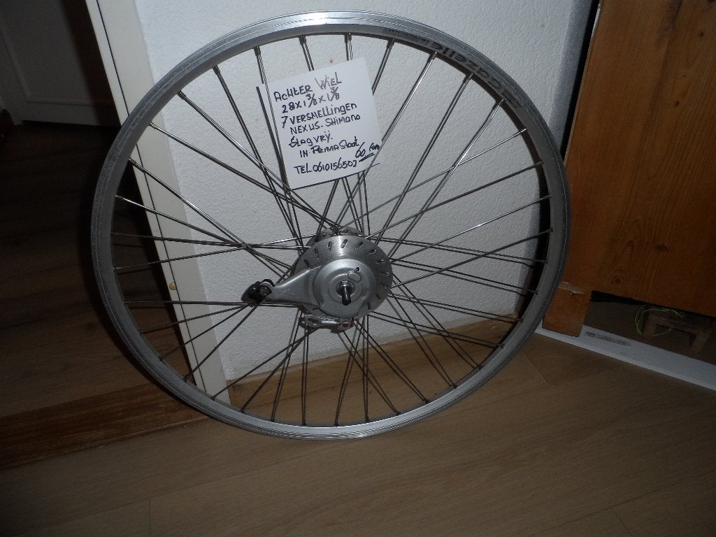 ACHTERWIELEN  28X 1 3/8 X  1 5/8. 7 EN 8 VERSNELLINGEN, Fietsen en Brommers, Fietsonderdelen, Zo goed als nieuw, Aluminium, Gazelle
