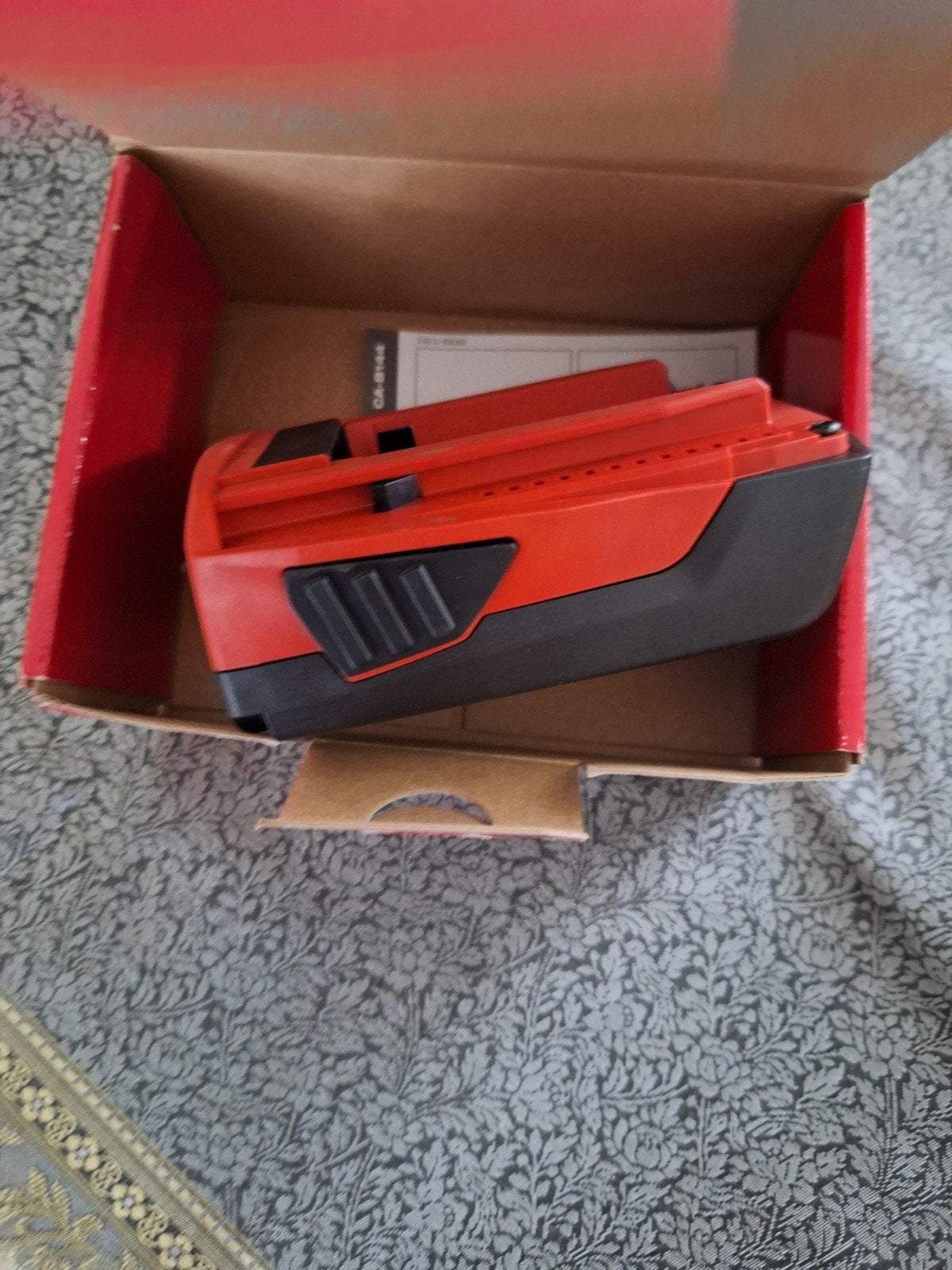 hilti ca b144 laadadapter nieuw Verloop accu, Gebruikt, Ophalen of Verzenden, X, X