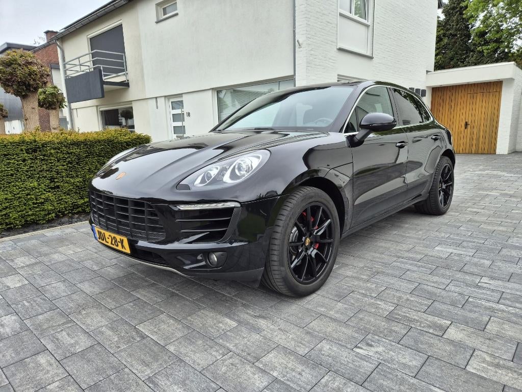 Porsche Macan 3.0 340pk PDK Zwart, Auto's, Porsche, Automaat, Parkeerassistent, Vierwielaandrijving, Particulier