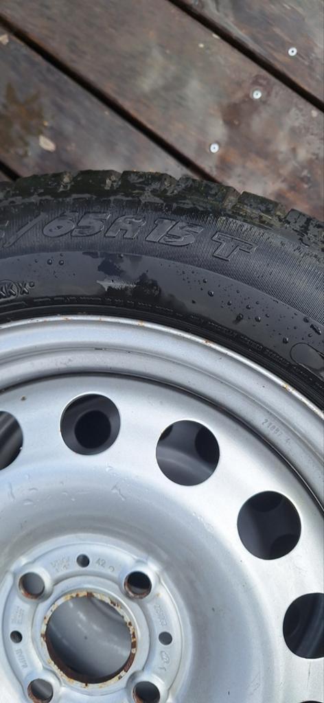 Winterbanden op stalen velg 175/65 R15, Gebruikt, 15 inch, 175 mm, Banden en Velgen
