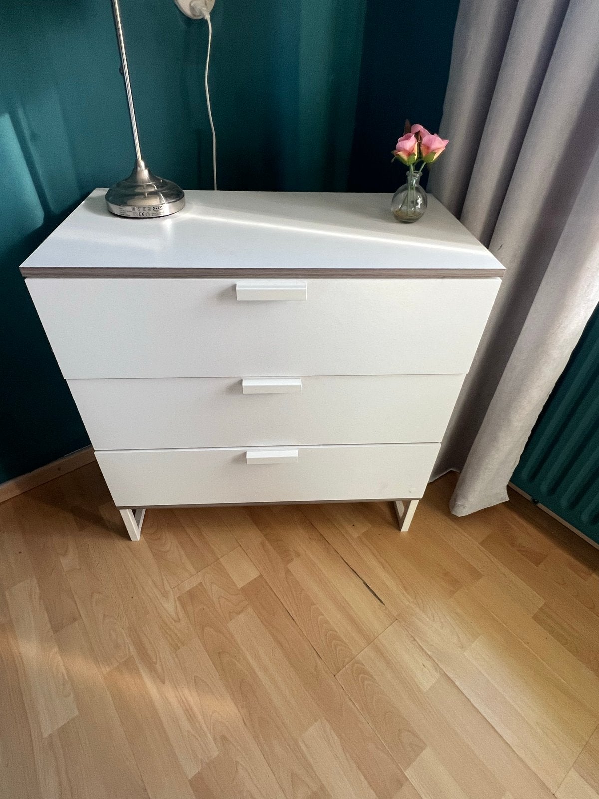 Witte ladekast met 3 laden - Modern en functioneel, Huis en Inrichting, Ophalen, Gebruikt, 50 tot 100 cm, 3 of 4 laden