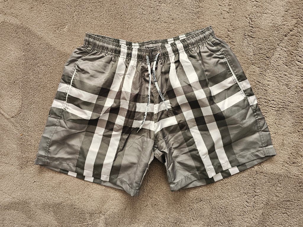 Burbery Zwembroek Groen maat L, Verzenden, Maat 52/54 (L), Groen, Zwemshort