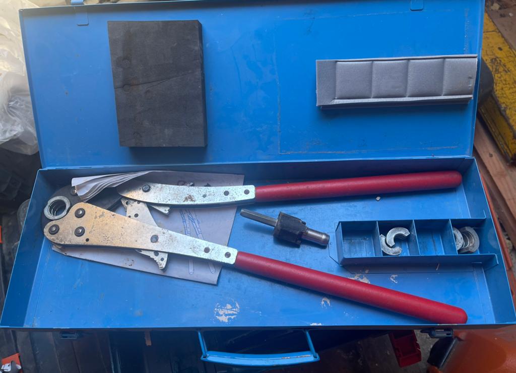 Te koop Uponor handperstang 14 16 20, Minder dan 30 cm, Overige typen, Minder dan 60 cm, Ophalen of Verzenden