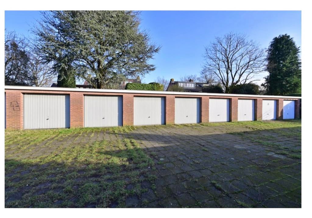 Garage te huur - centrum Laren €150,- p/m