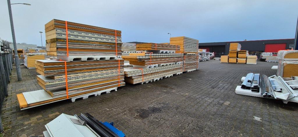 FALK 120MM B-Keus €12m2 Sandwichpanelen Isolatie Wandpanelen, Doe-het-zelf en Verbouw, Platen en Panelen, Ophalen, Zo goed als nieuw