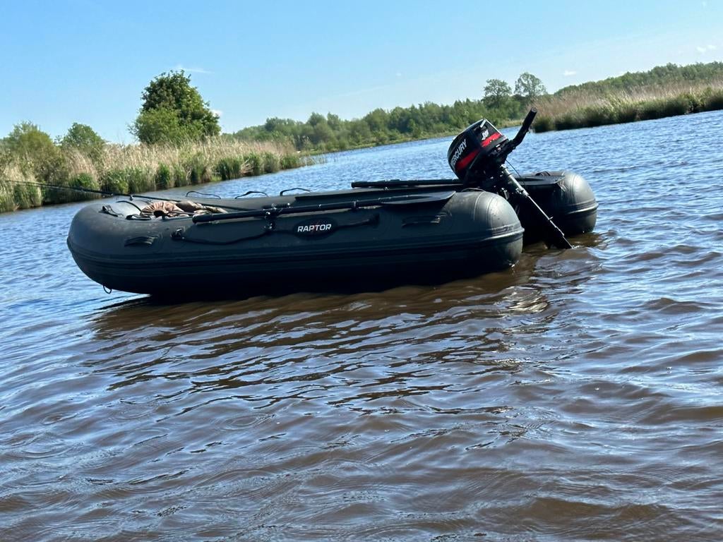 Raptor 330 wide met alu bodem, Watersport en Boten, Ophalen of Verzenden, Zo goed als nieuw, Overige typen