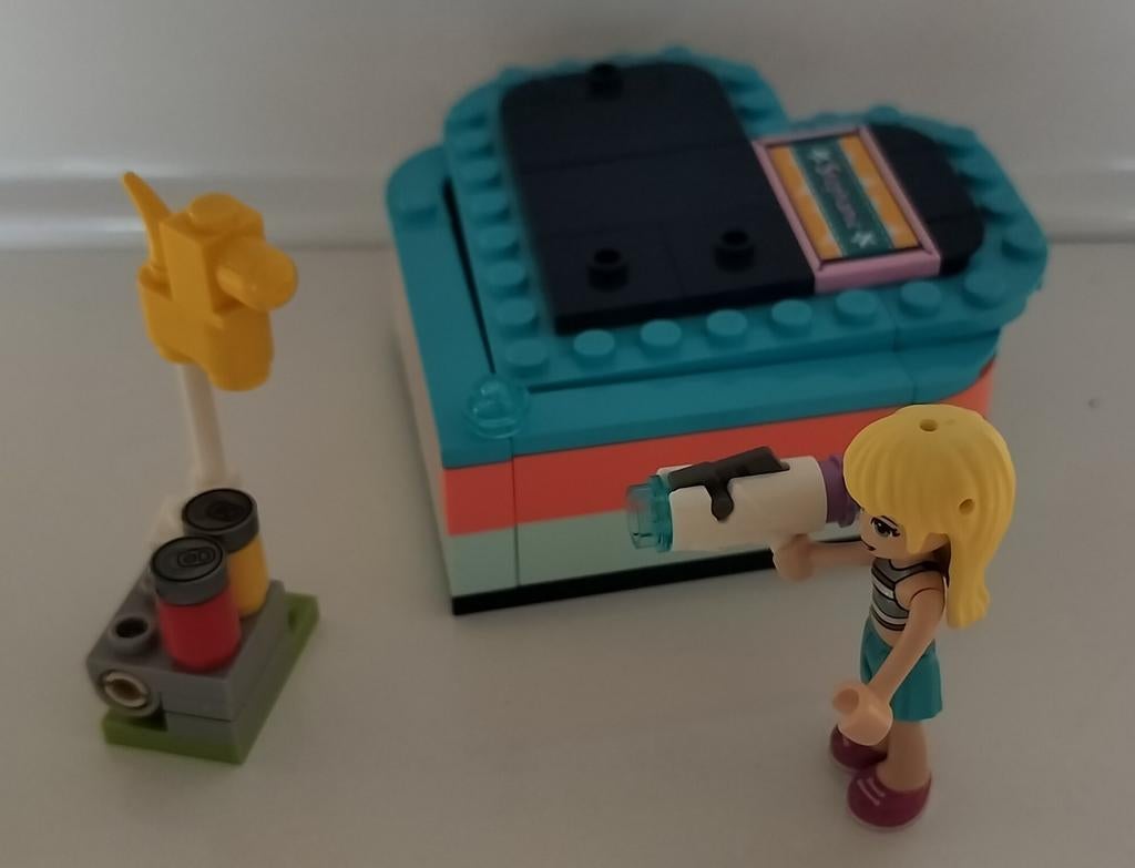Lego 41386 Stephanie's Summer Heart Box, Ophalen of Verzenden, Gebruikt, Complete set, Lego