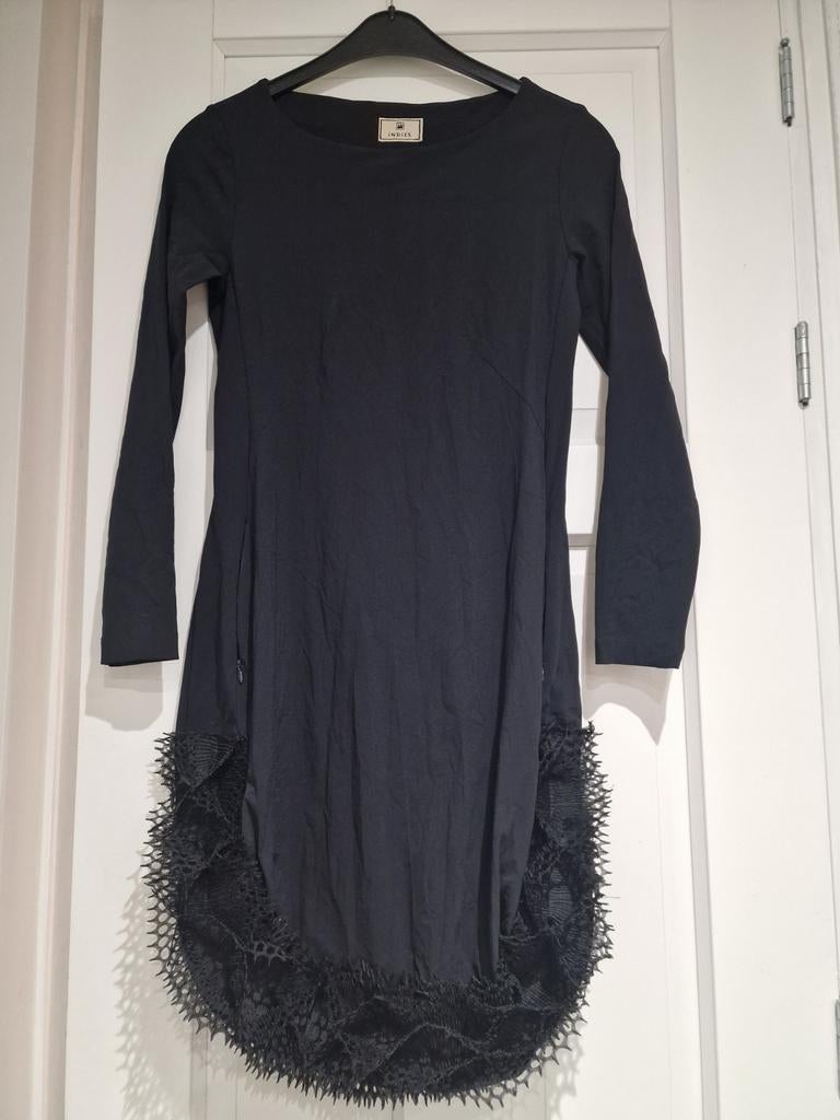 Indies jurk, Kleding | Dames, Jurken, Zwart, Ophalen of Verzenden, Indies, Knielengte