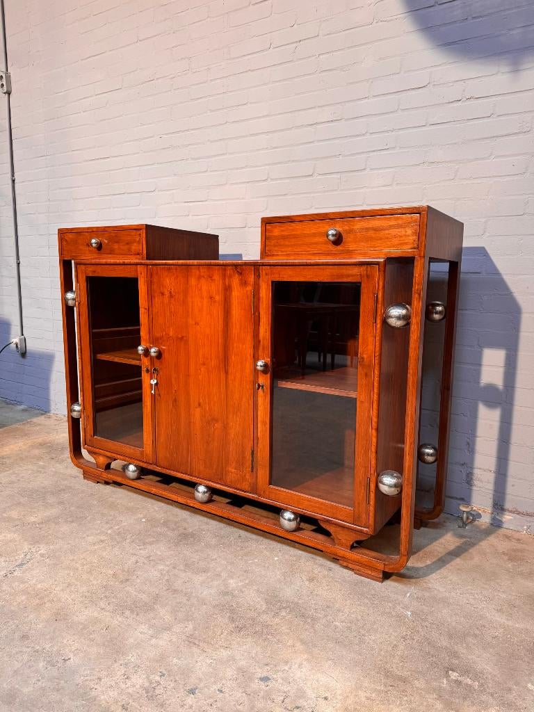 Zeer fraaie Art Deco vitrinekast van notenhout, Ophalen of Verzenden
