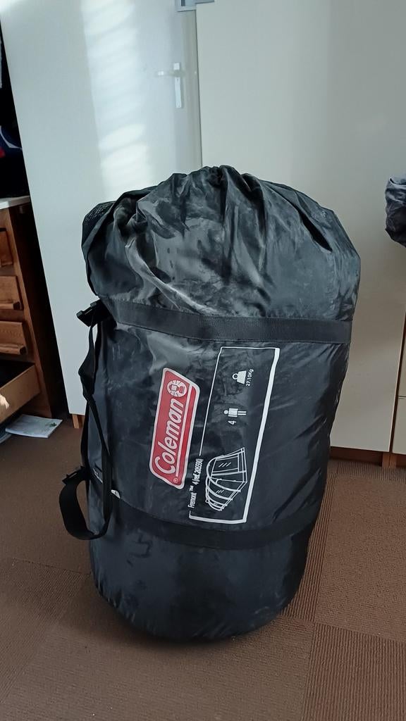 Coleman tunneltent, Ophalen, Gebruikt