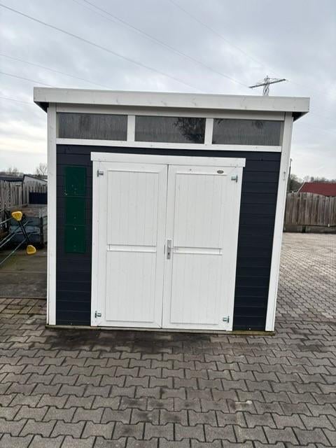 Showmodel Assen 250x250 cm, Ophalen, 250 tot 500 cm, Hout, 200 tot 400 cm